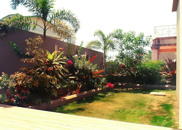 Unit 4 By Red Stone Villas Lonavala