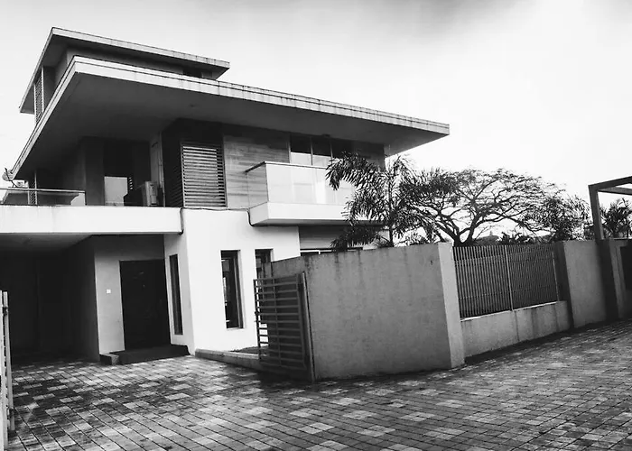 Unit 4 By Red Stone Villas Lonavala