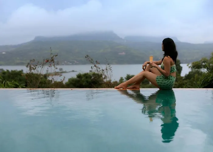 Mawi Infinitty Villa By Stayvista - A Lake-View Villa With An Infinity Pool For A Luxurious Stay Lonavala